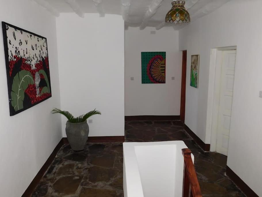 Holiday Home In Malindi Mambrui Extérieur photo
