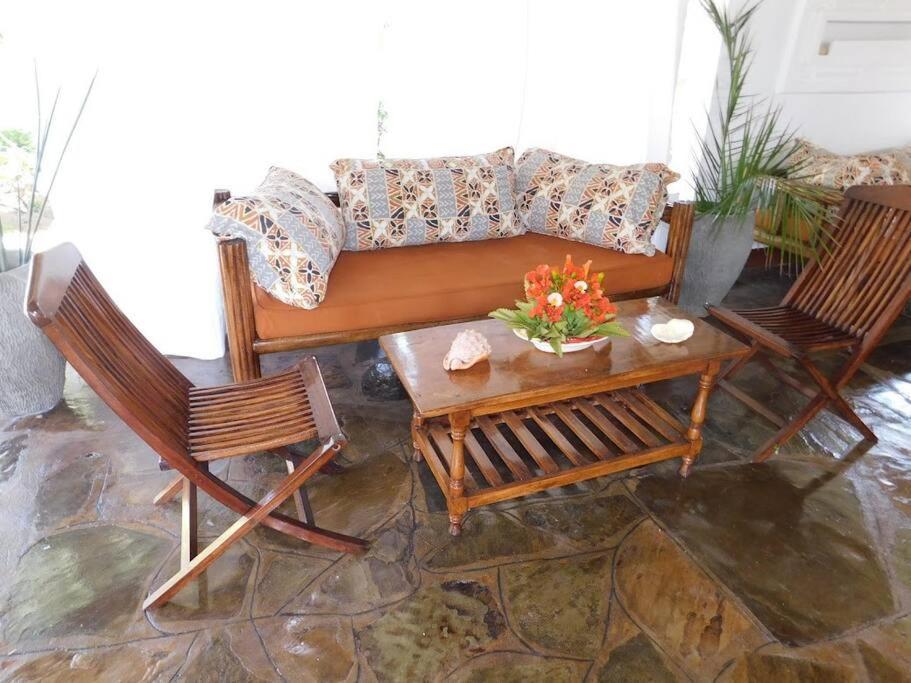 Holiday Home In Malindi Mambrui Extérieur photo